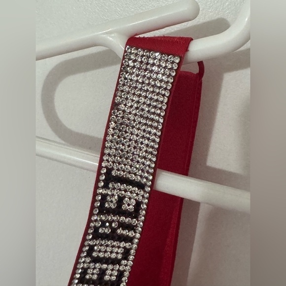 Red Embellished bra - Picture 3 of 9